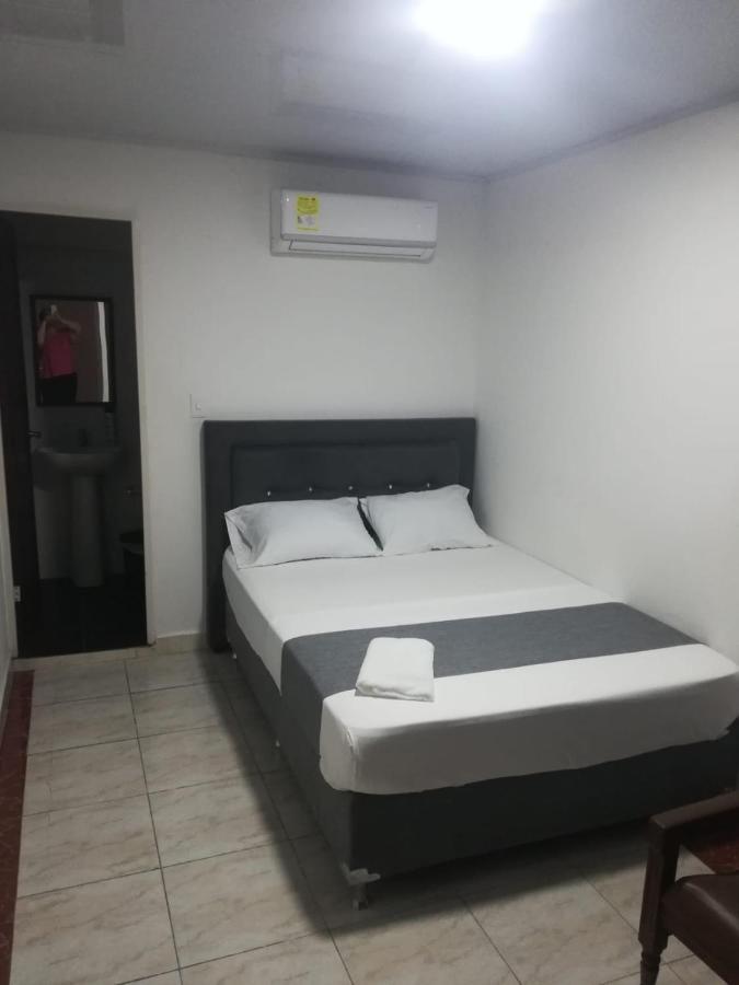 Hotel Neiva Urdaneta المظهر الخارجي الصورة