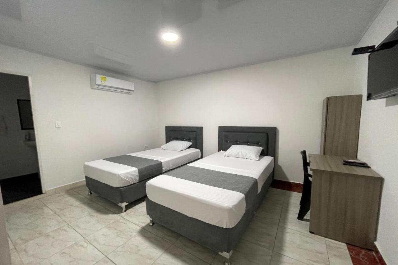 Hotel Neiva Urdaneta المظهر الخارجي الصورة